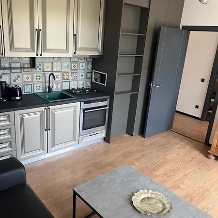 Cozy Apartment, By Paradise Mall