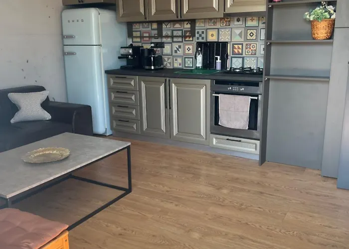 アパート Cozy Apartment, By Paradise Mall *