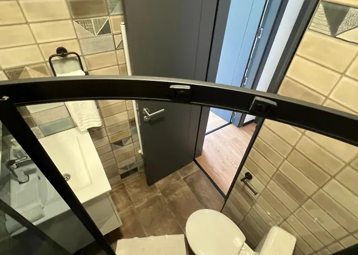 Cozy Apartment, By Paradise Mall *